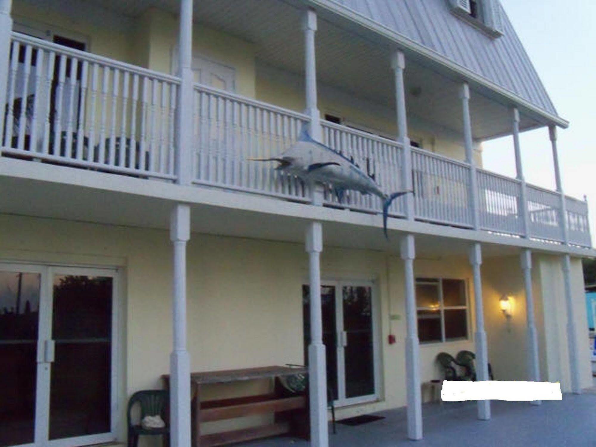 Tarpon Flats Inn & Marina - คีย์ลาร์โก ภายนอก รูปภาพ